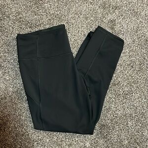 Under Armour Olive green cropped leggings